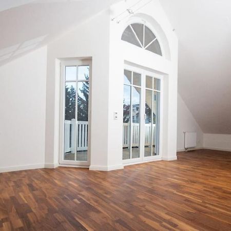Phantastisches Haus Mit Pool Direkt In Muenchen Exterior foto