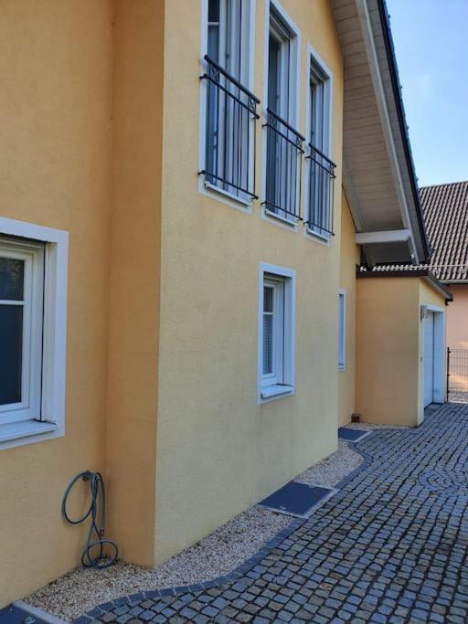 Phantastisches Haus Mit Pool Direkt In Muenchen Exterior foto